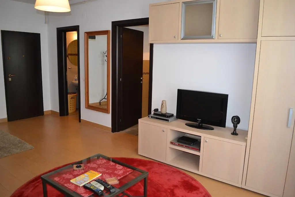 Charming Big Terrace Apartment Bucharest